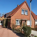 Gaestehaus Am Bahnhof Norddeich (Norden)