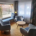 Gaestehaus Am Bahnhof Daire *