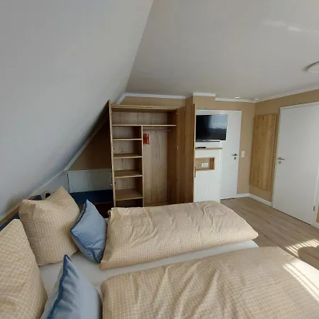 Gaestehaus Am Bahnhof