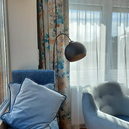 公寓 Gaestehaus Am Bahnhof