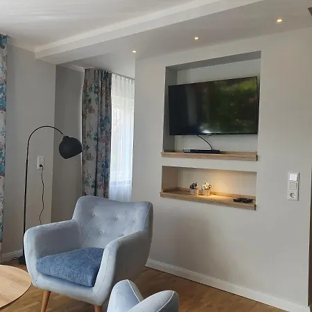 Gaestehaus Am Bahnhof 诺德代希