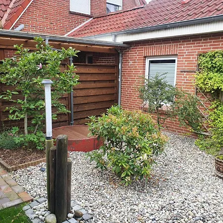 公寓 Gaestehaus Am Bahnhof 诺德代希