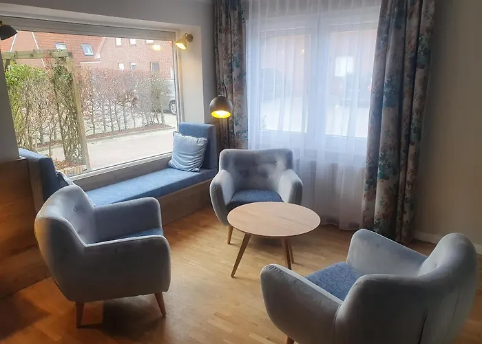 Gaestehaus Am Bahnhof Apartment *