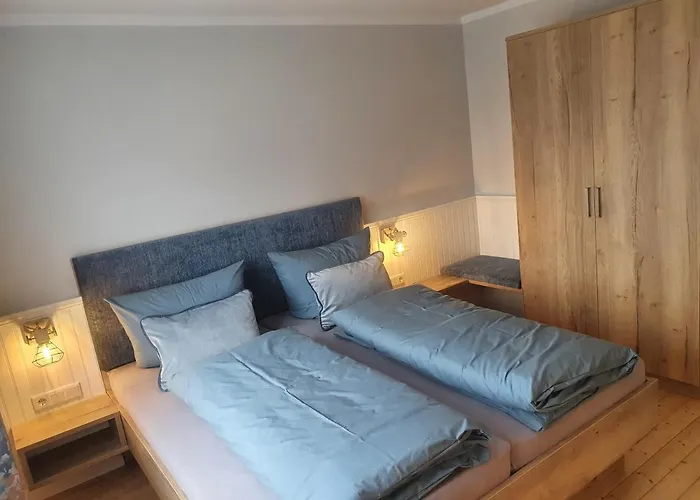 Apartment Gaestehaus Am Bahnhof *